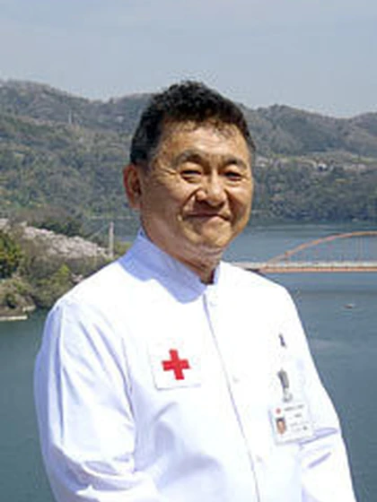 医師 八十川 要平の写真
