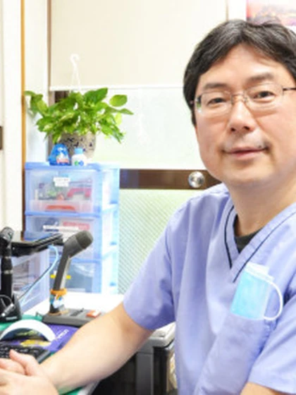 院長 医学博士 久勝 章司の写真