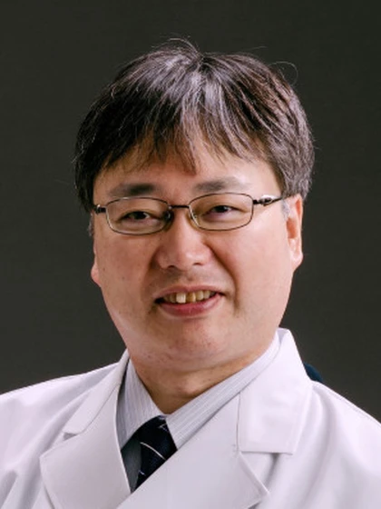 院長 医学博士 岸 雅人の写真