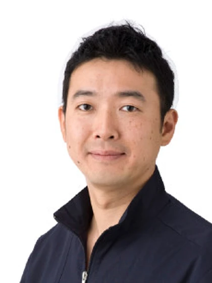 院長 博士(歯学) 青木 泰樹の写真