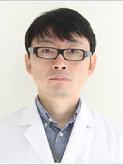 院長 初音 俊樹の写真