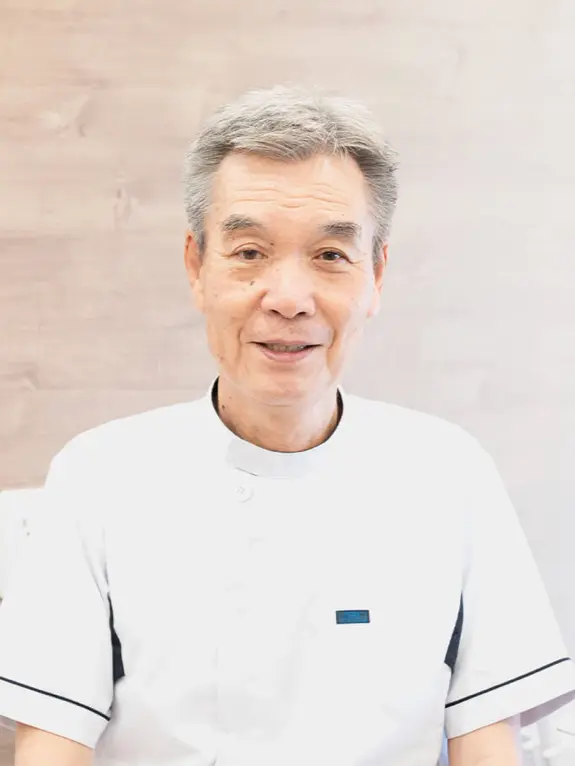 岸村 廣二の写真