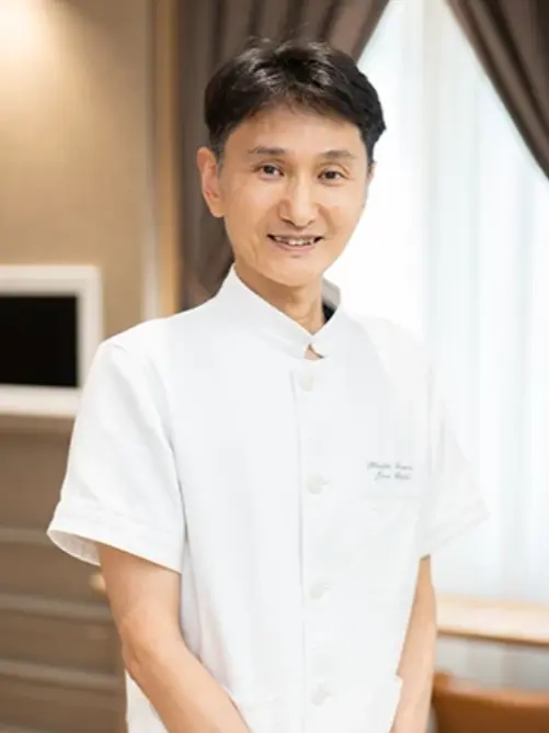 秋岡 二郎の写真