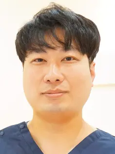金 用憲の写真