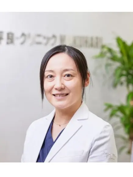 志賀 明菜の写真