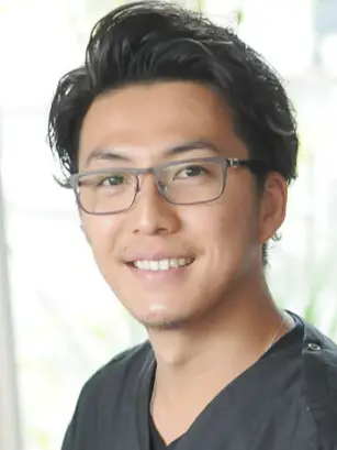 西田 耕介の写真