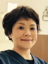 石原 摩佐子の写真