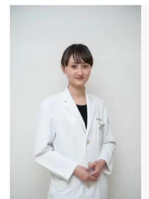 弦巻 佳代子の写真