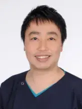 新井 龍太郎の写真