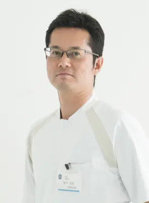 新井 秀宜の写真