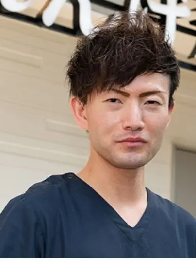 山野辺 広中の写真