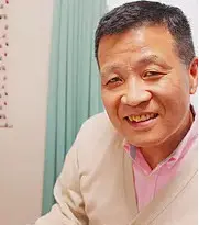 田中 康文の写真