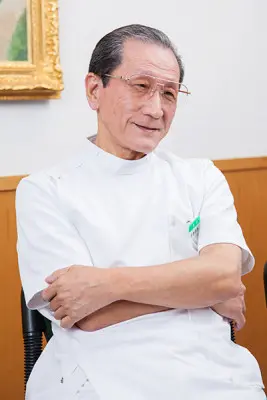 高橋 啓泰の写真