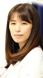 塚越 美奈の写真