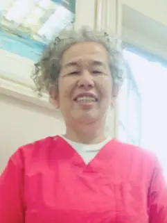 峯 佳子の写真