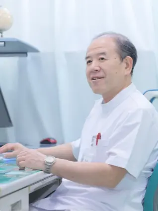 藤岡 宗宏の写真