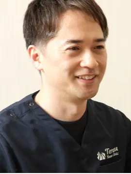 齋賀 真言の写真