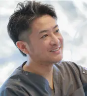奥 桃太郎の写真