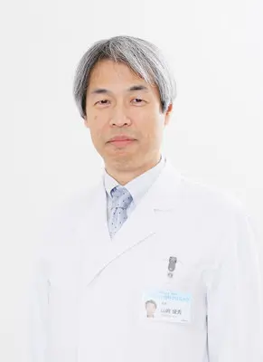 山崎 俊秀の写真