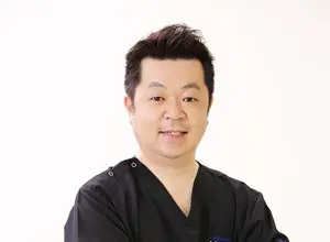 井上 剛の写真