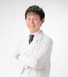 山下 英明の写真