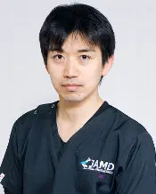 三輪 智之の写真