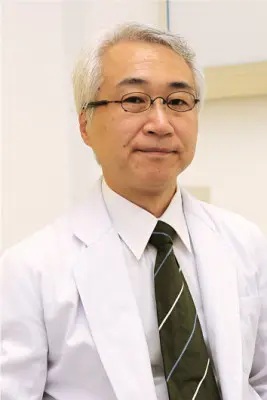 三宅 康弘の写真