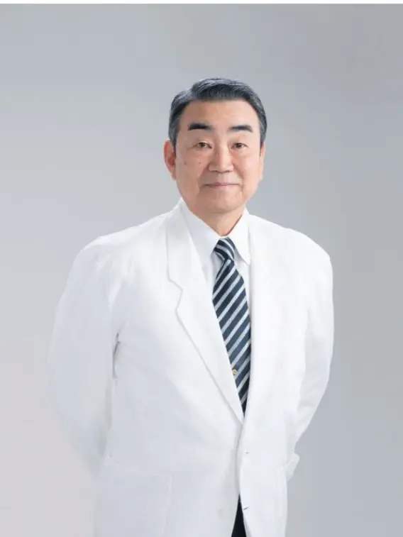 伊東 春樹の写真