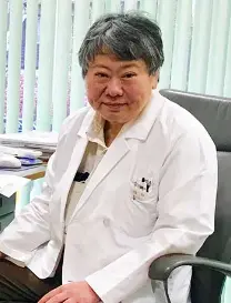 白井 麻理の写真