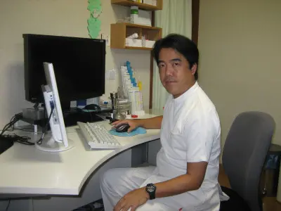 中本 博士の写真