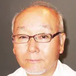 属 佑二の写真